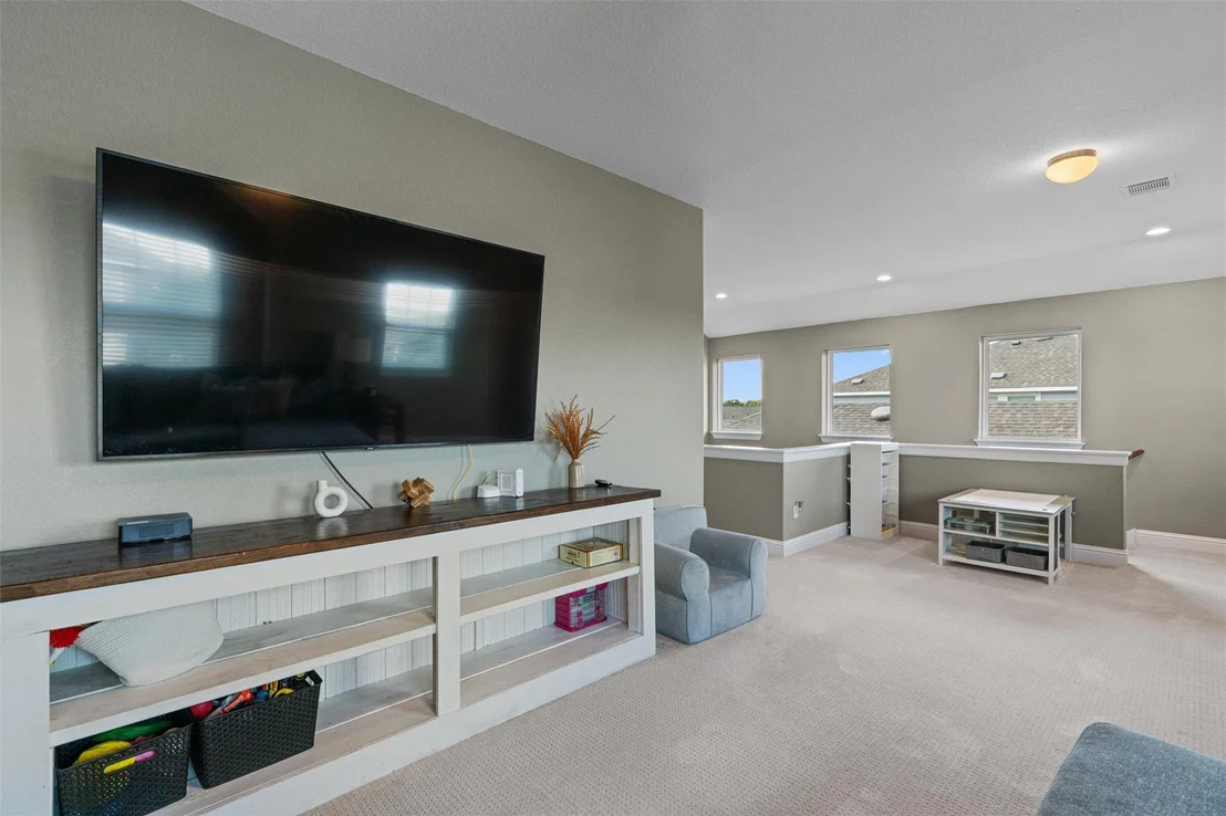 Photo of 285 Gaida LOOP