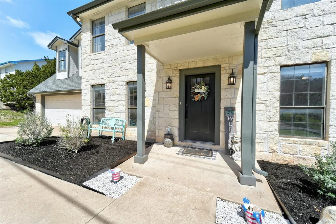 Photo of 21302 High DR