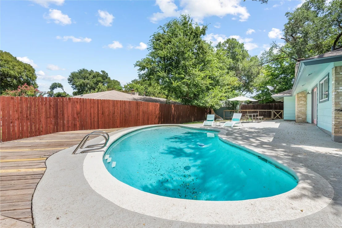 Photo of 7204 Twisted Oaks DR