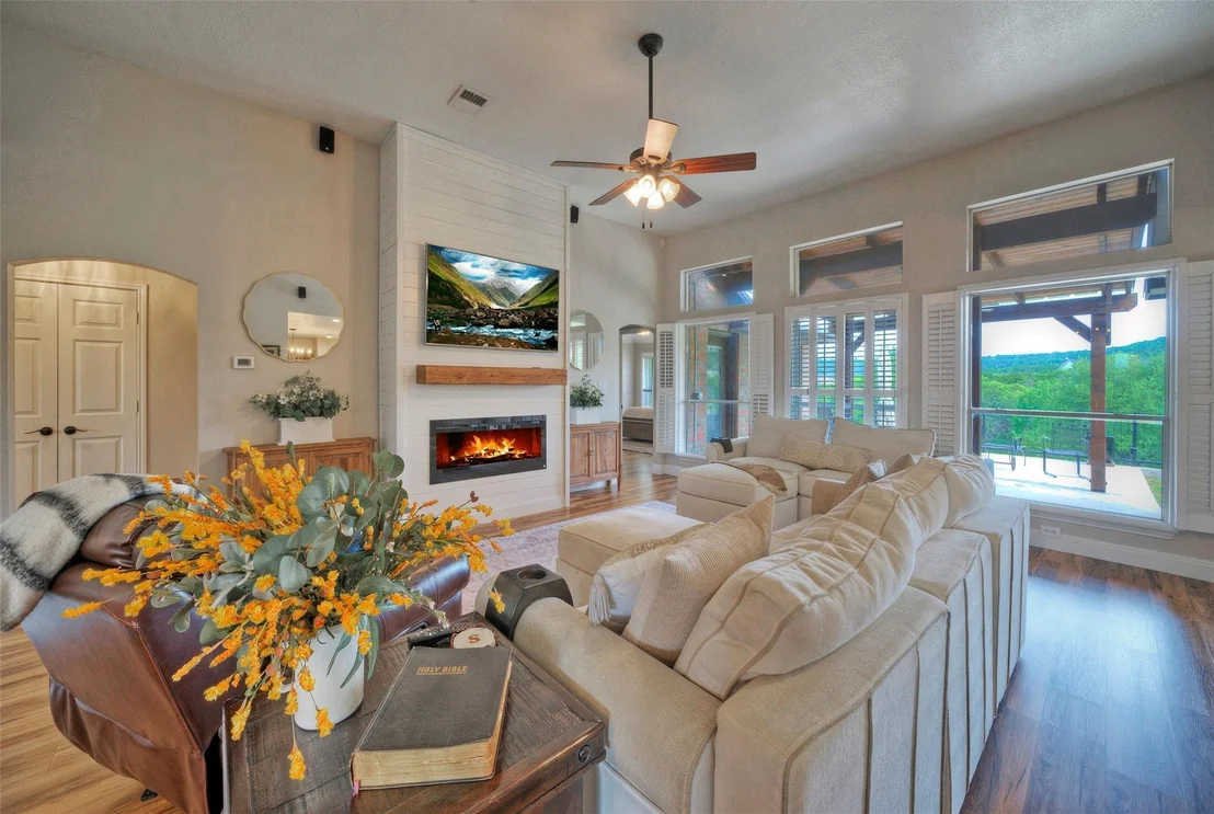 Photo of 511 Chaneys XING