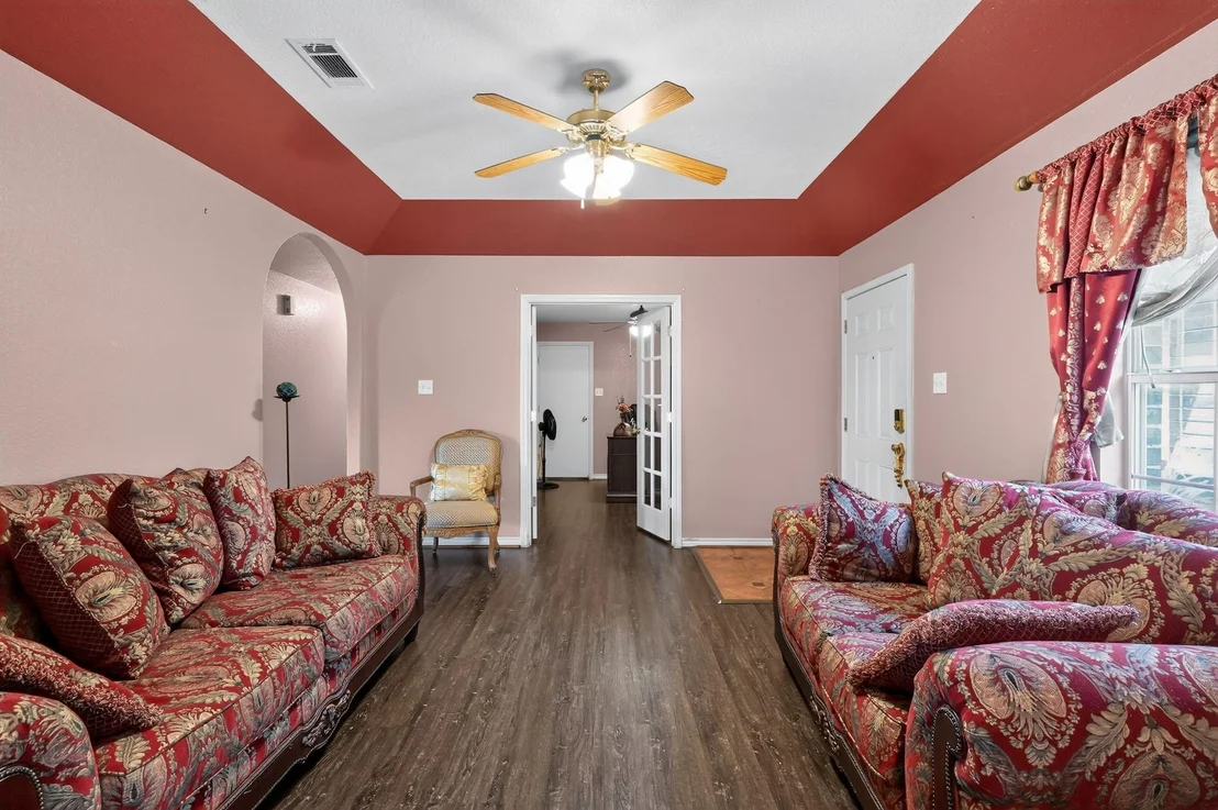 Photo of 1704 Prestige LOOP