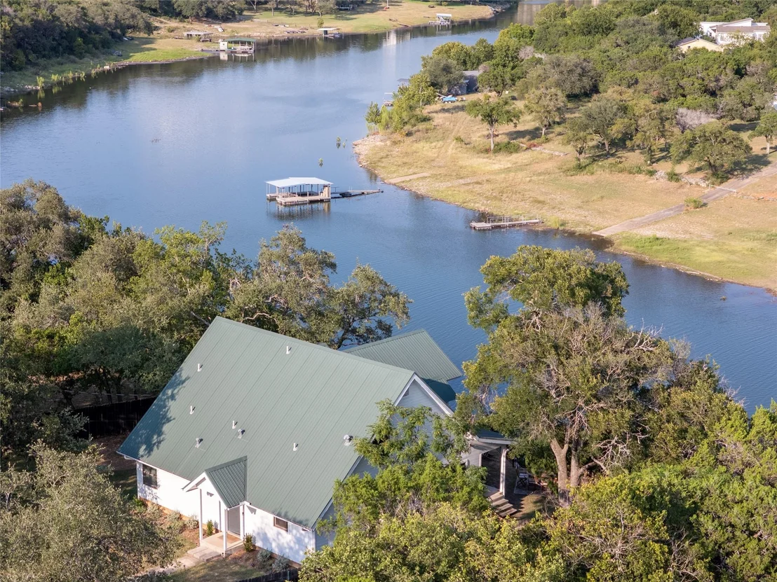 Photo of 11103 Lakeside DR