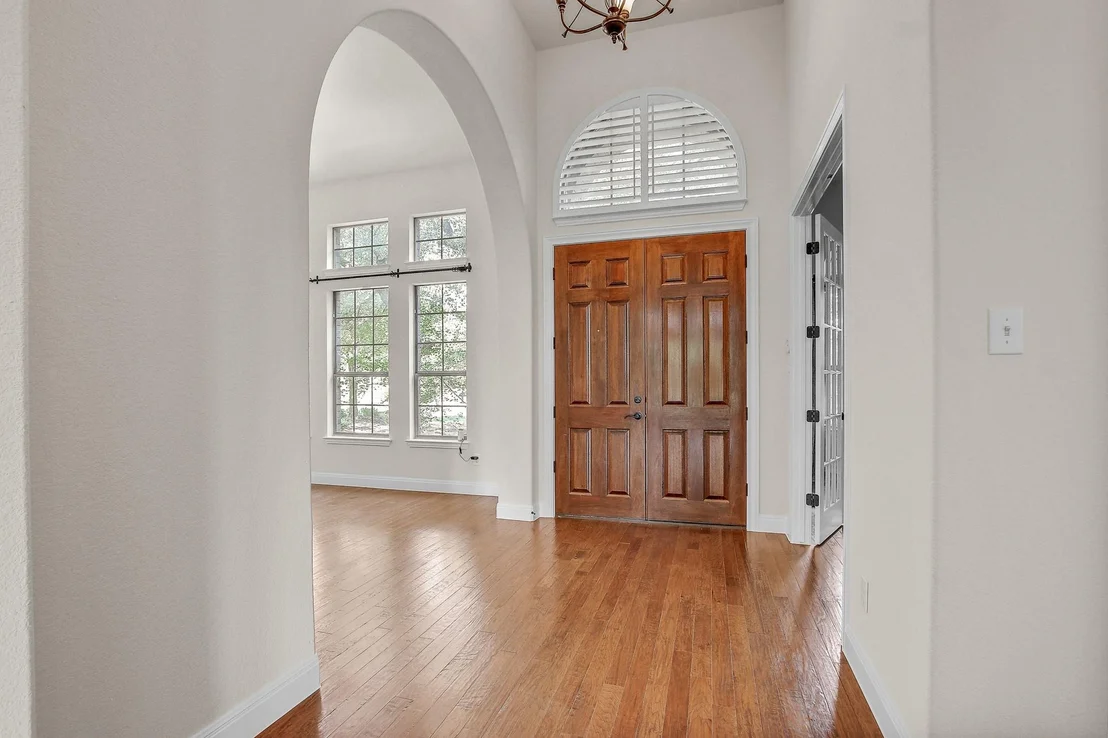 Photo of 272 Pine Post CV