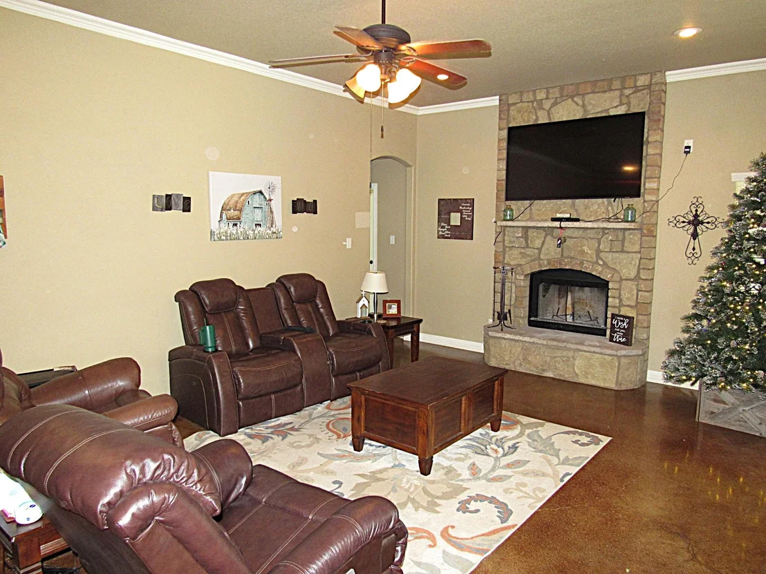 Photo of 4402 Canine DR