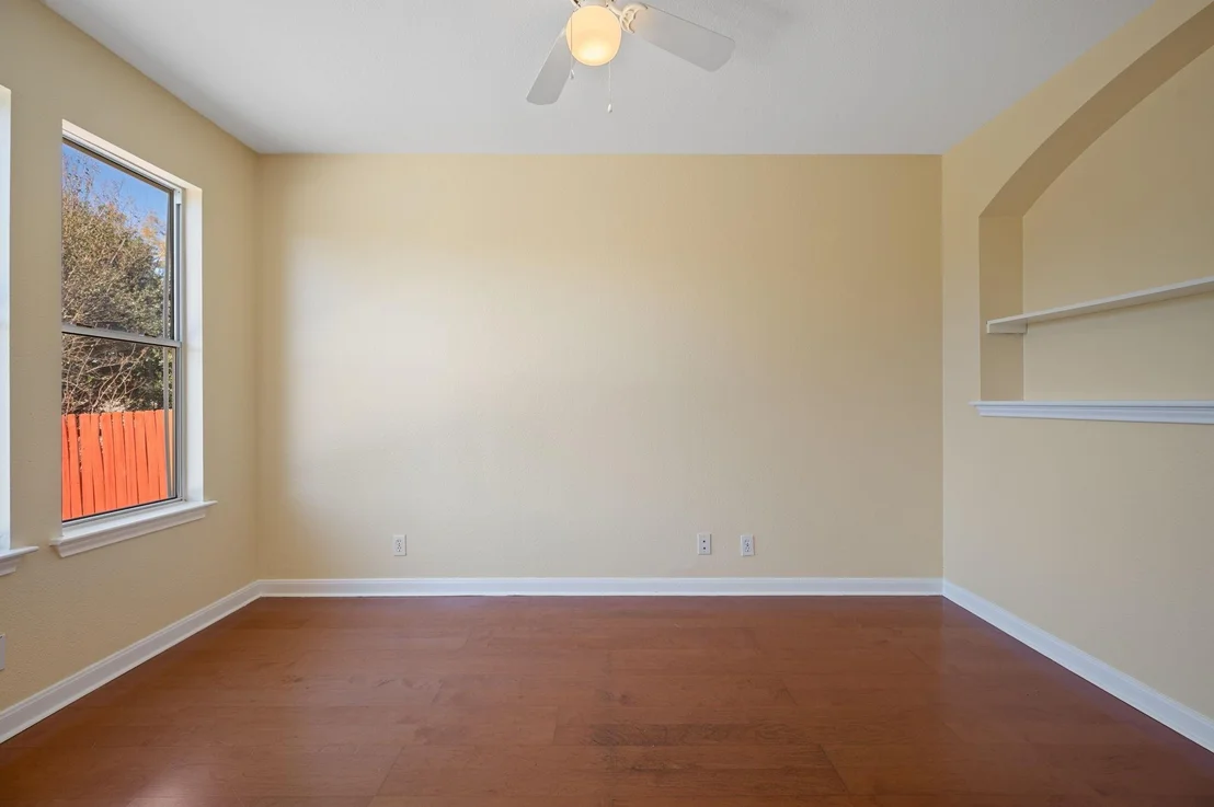 Photo of 229 Estate DR