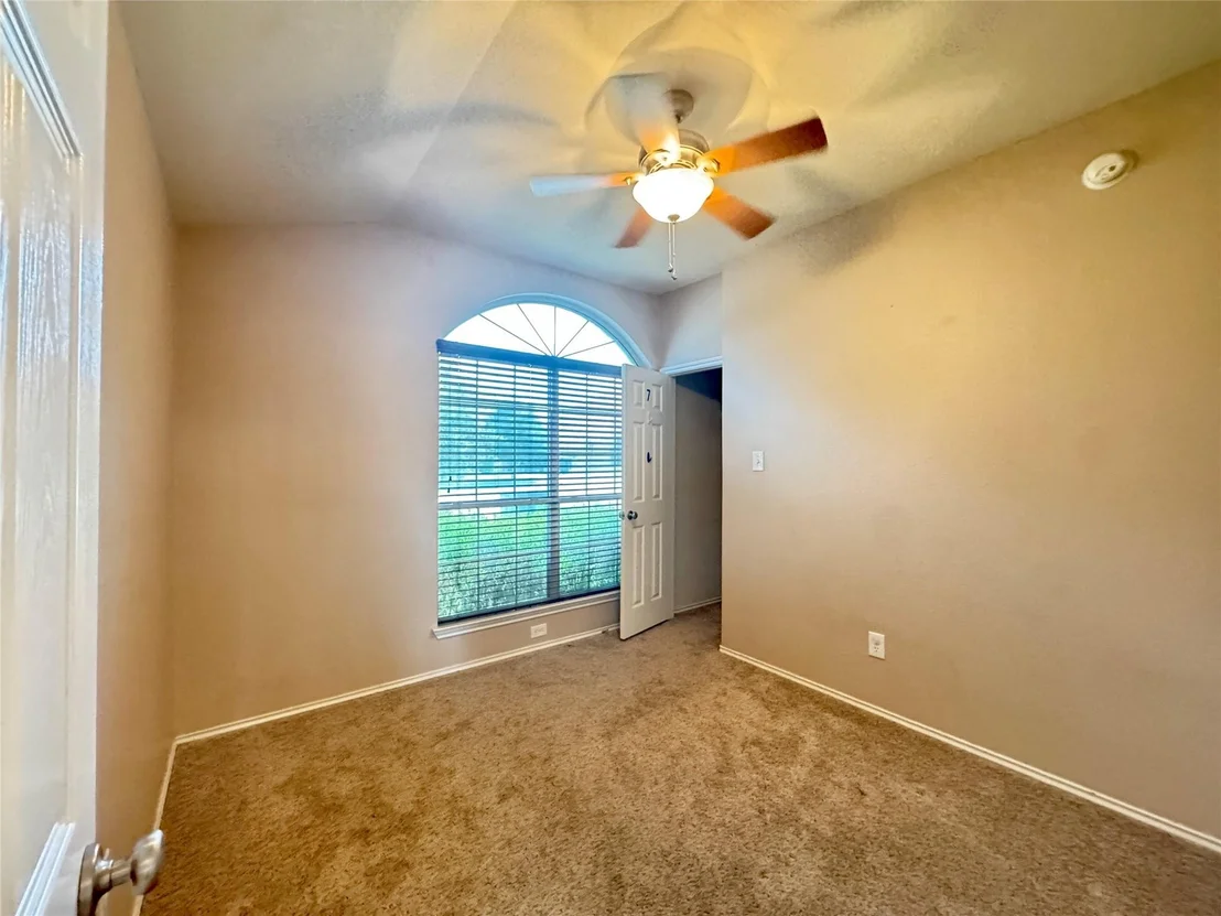 Photo of 219 Memory LN