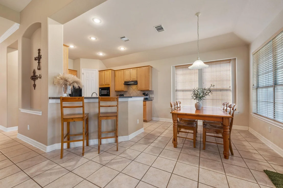 Photo of 15016 Thatcher DR