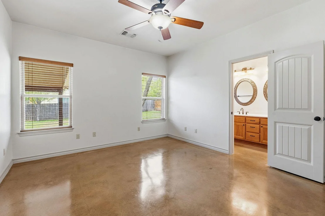 Photo of 10215 Twin Lake LOOP