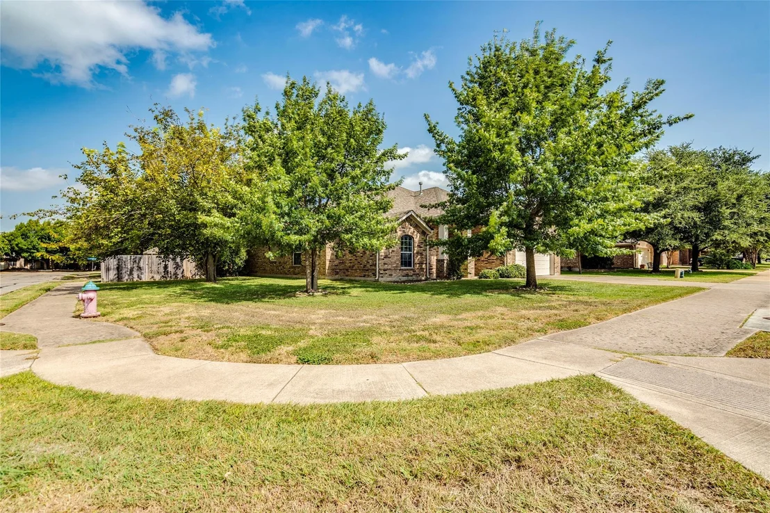 Photo of 813 Kingston Lacy BLVD