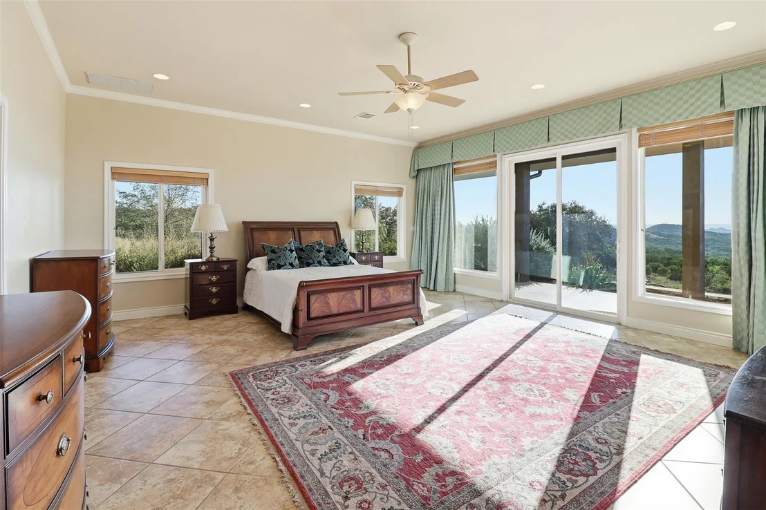 Photo of 450 Threadgill Ranch RD
