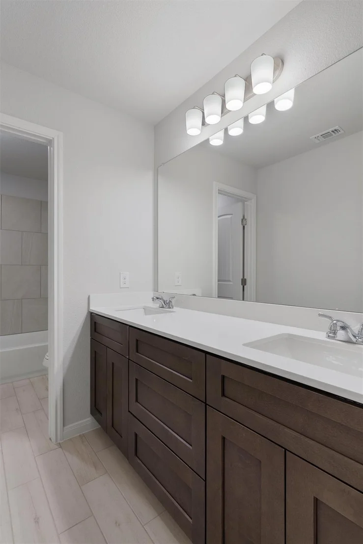Photo of 320 Stellar Wind DR