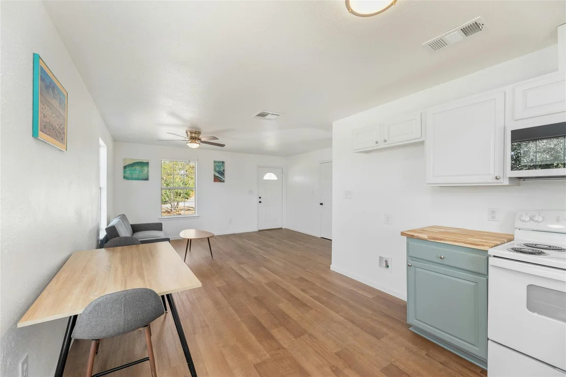Photo of 155 Forest LN