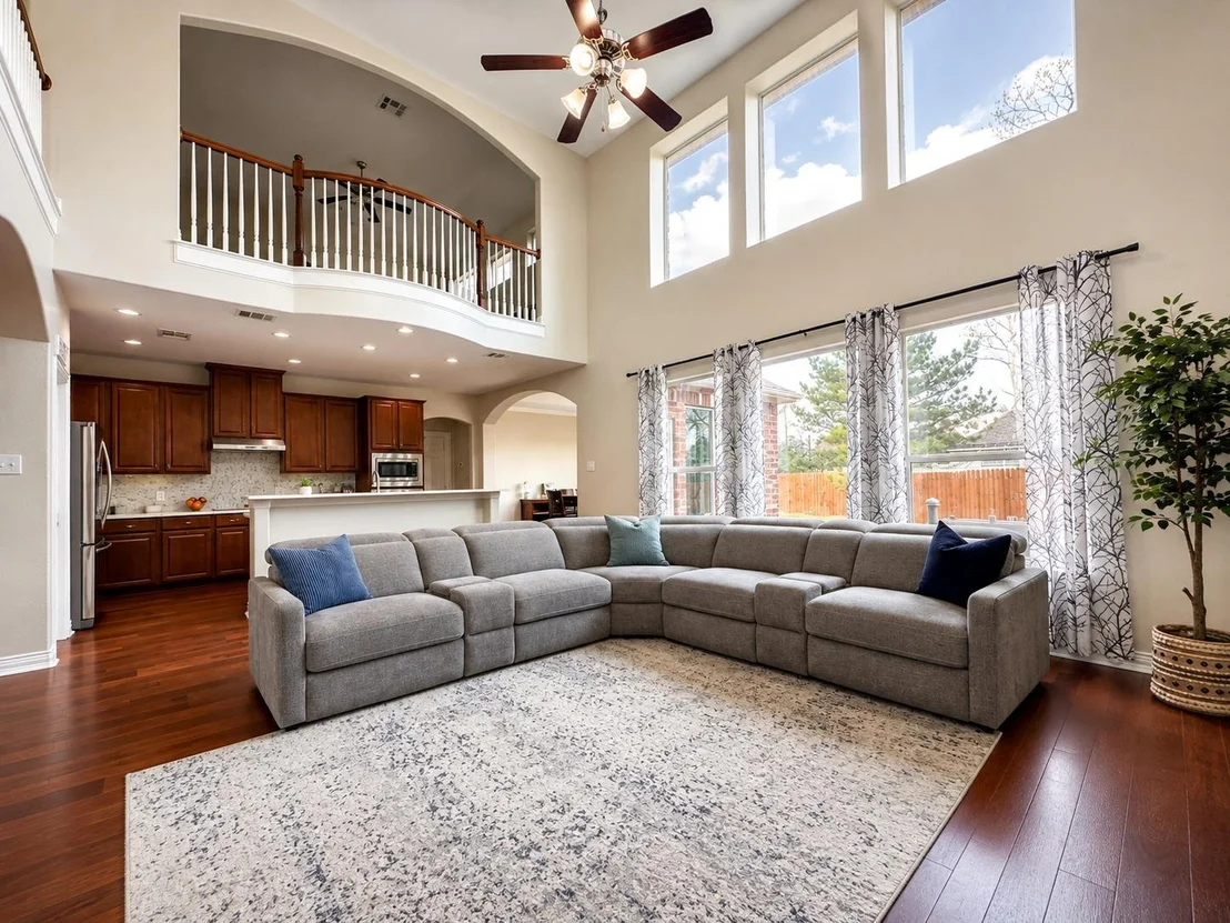 Photo of 237 Cardinal DR