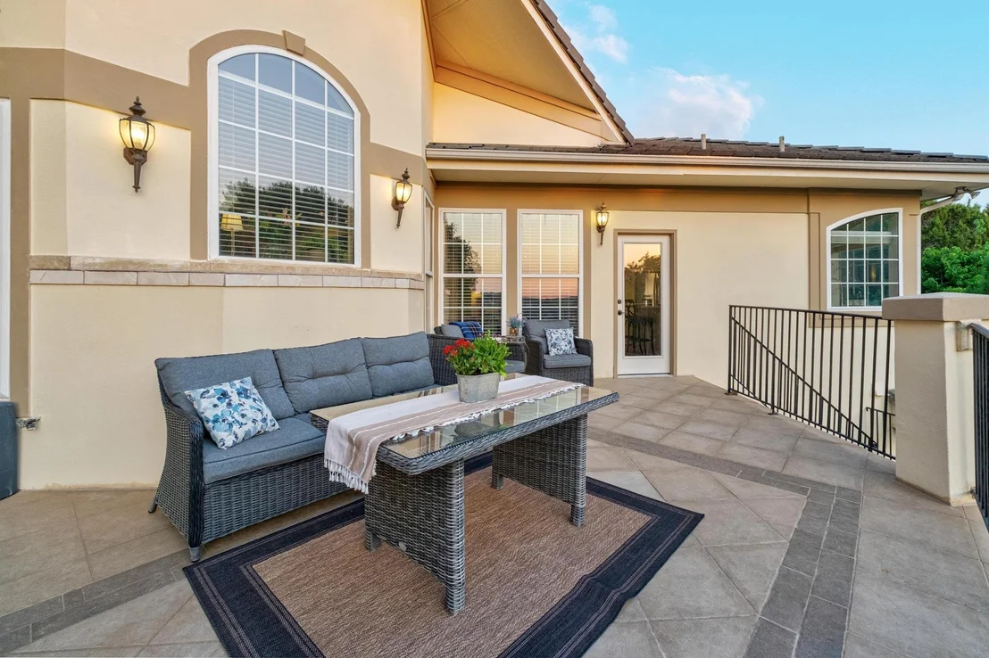 Photo of 109 INDIAN BEND DR