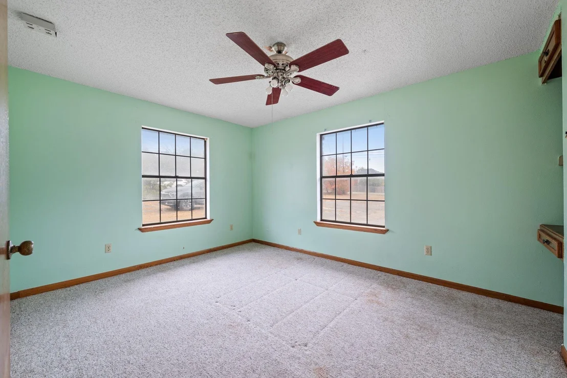 Photo of 1101 Horizon Park BLVD