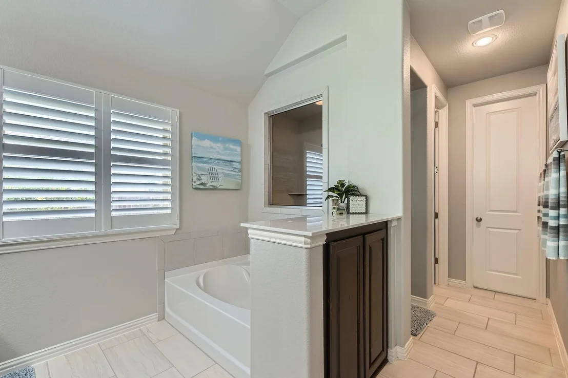 Photo of 421 Pendent DR