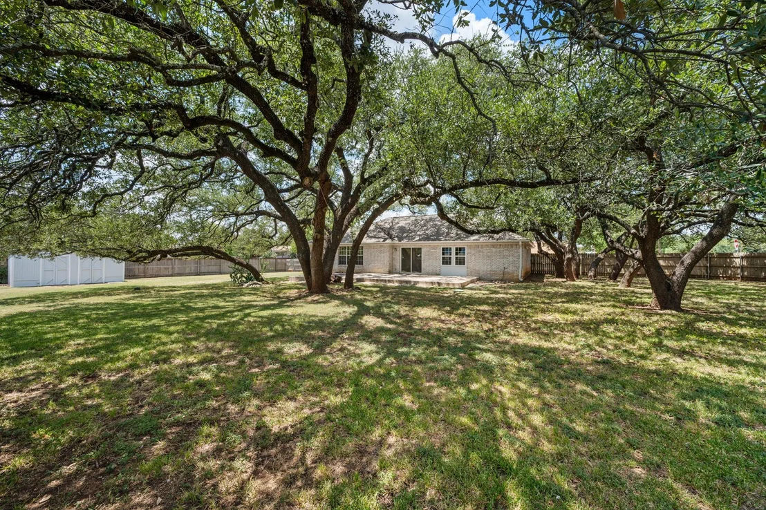 Photo of 201 Pecan LN