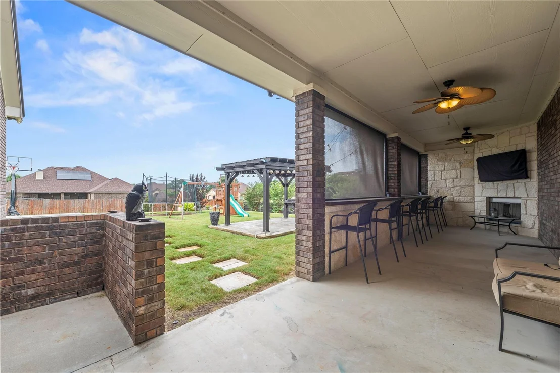 Photo of 4906 Deerwood LOOP