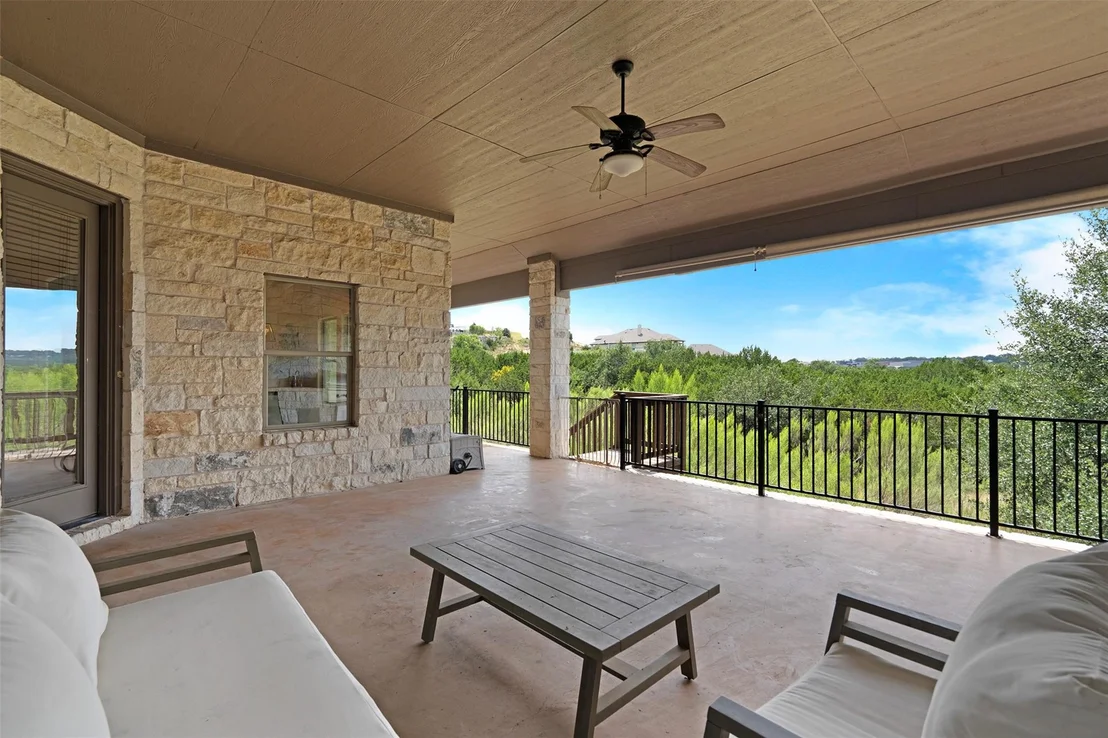 Photo of 1075 Bluff Woods DR