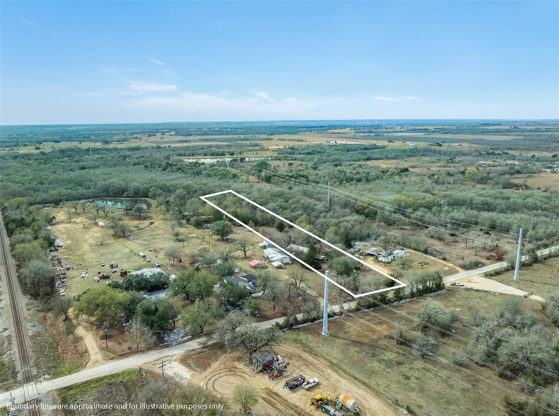 Photo of 7155 County Road 144