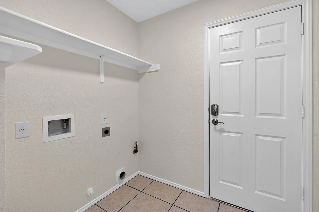Photo of 6901 Bancroft Woods DR