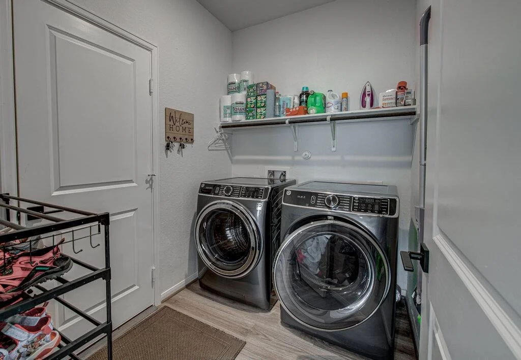 Photo of 331 Oleander LOOP