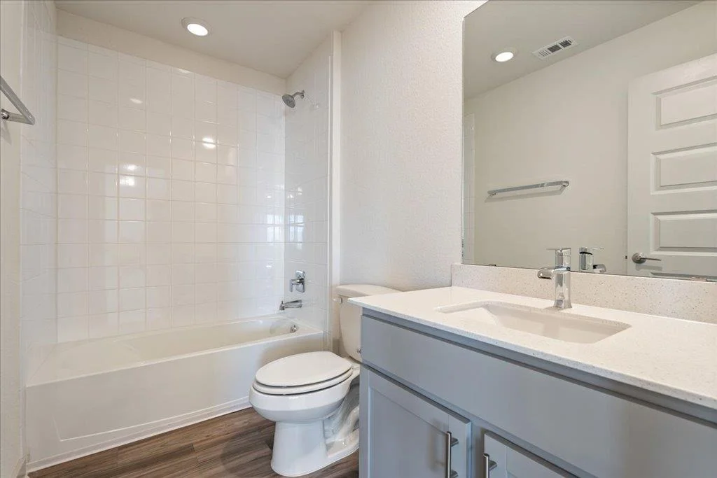 Photo of 7410 Sagira PATH