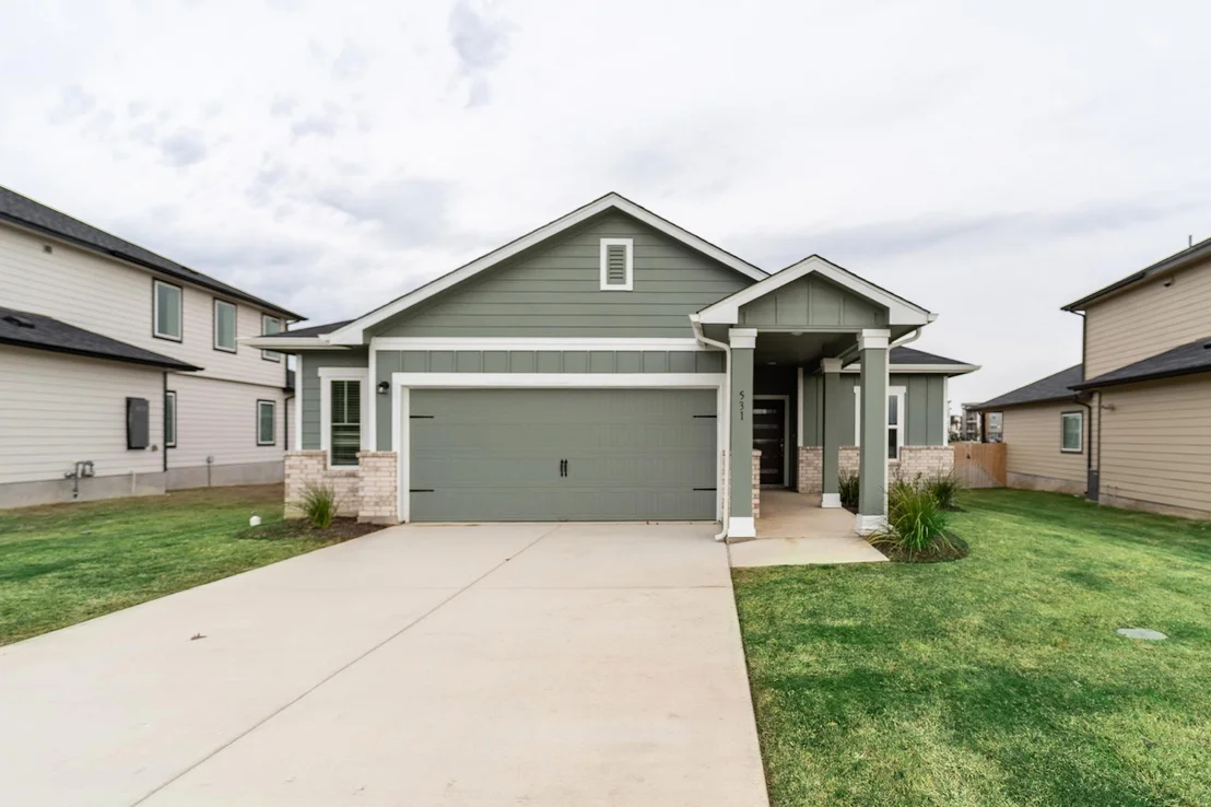 Photo of 531 Yellowstone DR