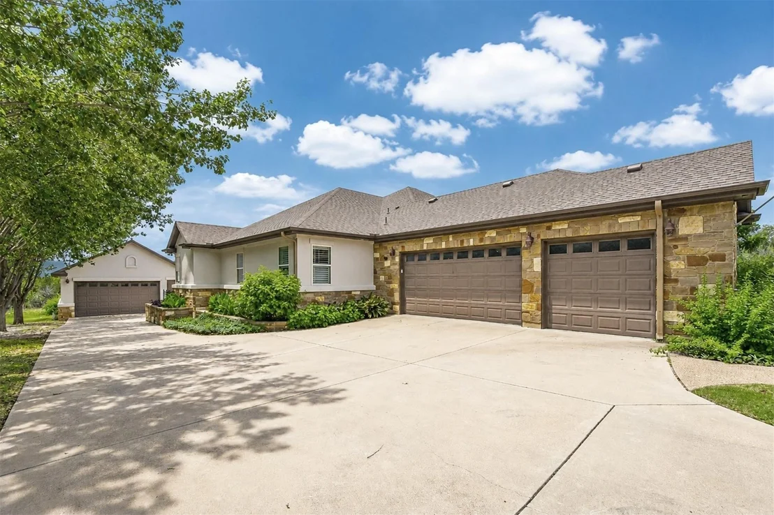 Photo of 229 Sebastian LN