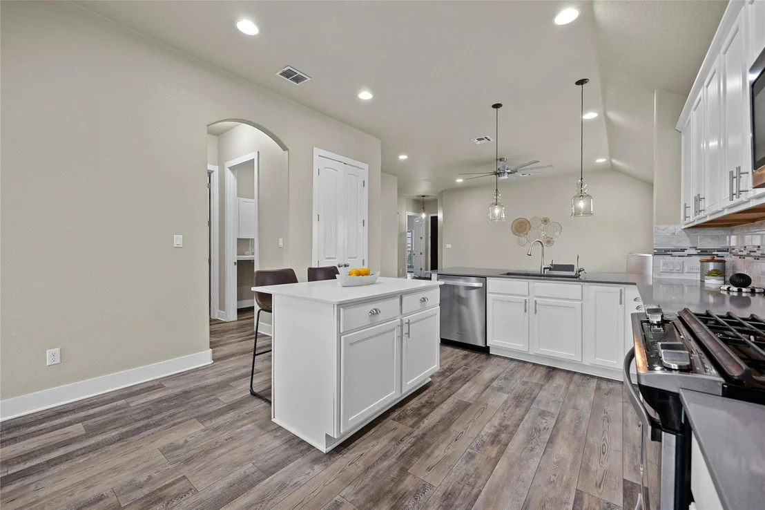 Photo of 121 Headwind WAY