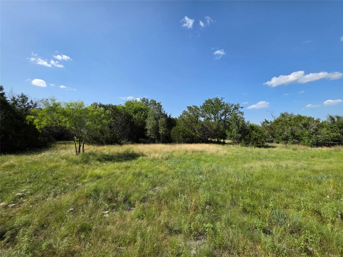 Photo of 237 Oak Glen LN