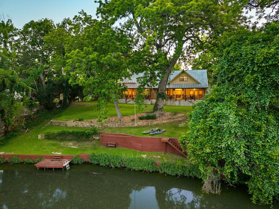 Photo of 302 Guadalupe River DR