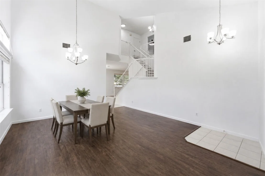 Photo of 4228 Columbine DR