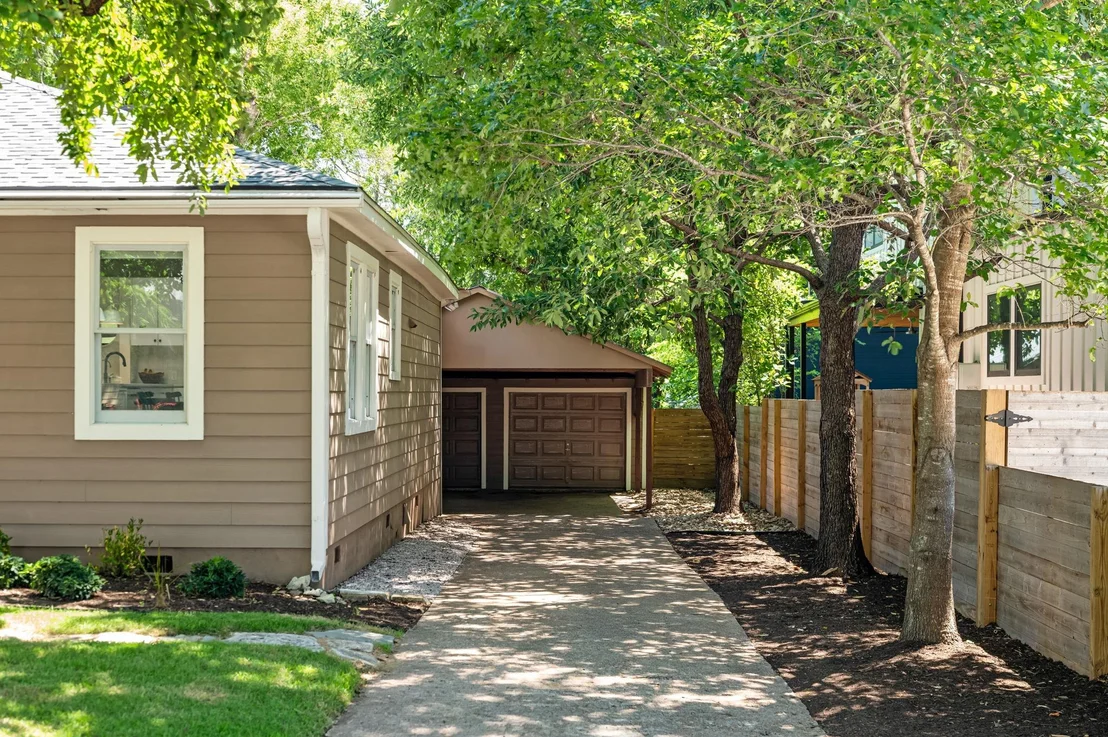 Photo of 909 Ruth Ave