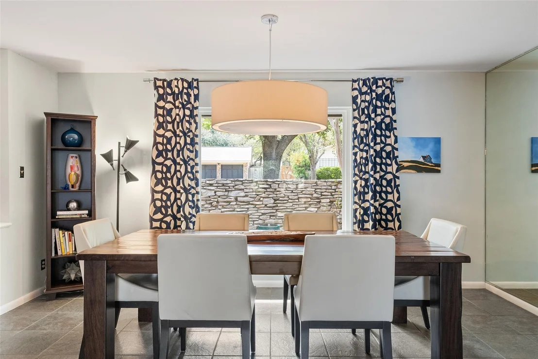 Photo of 8808 Point West DR