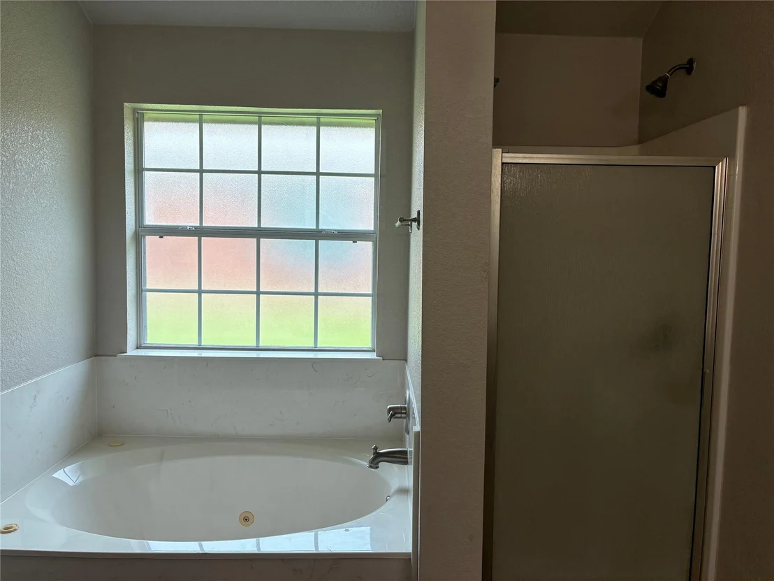 Photo of 5610 Mosaic TRL