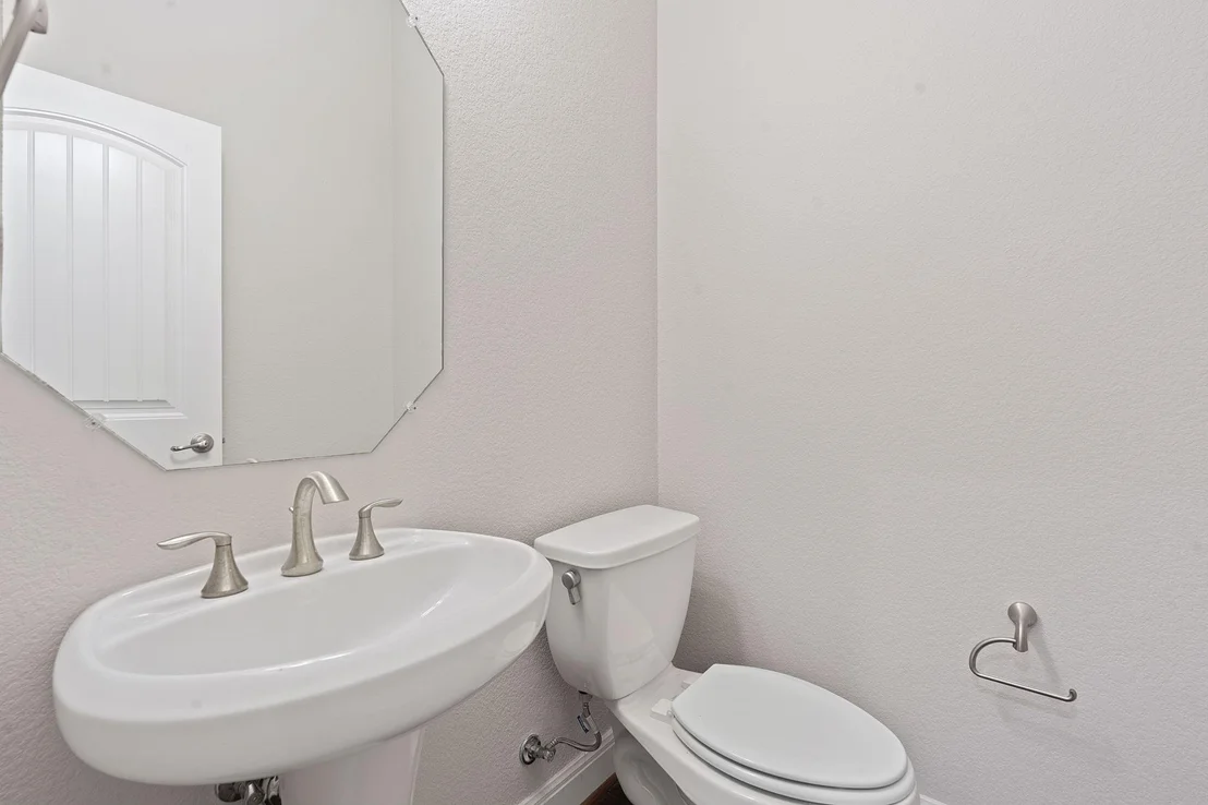 Photo of 2427 Centennial LOOP