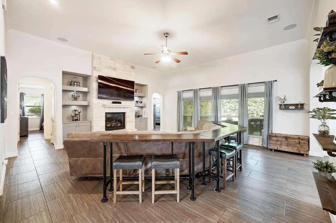 Photo of 306 Swallowtail DR