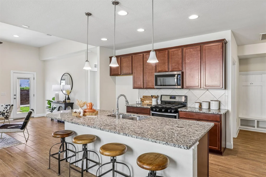Photo of 14011 Hedera DR