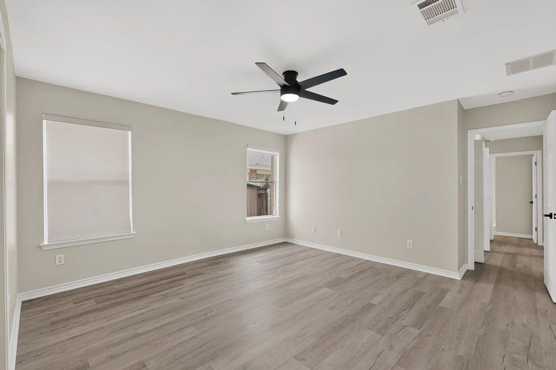 Photo of 1825 Friars Tale LN