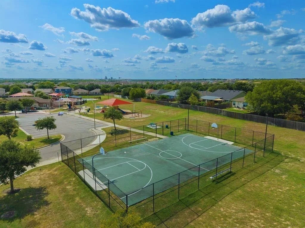 Photo of 643 Shadow Creek BLVD