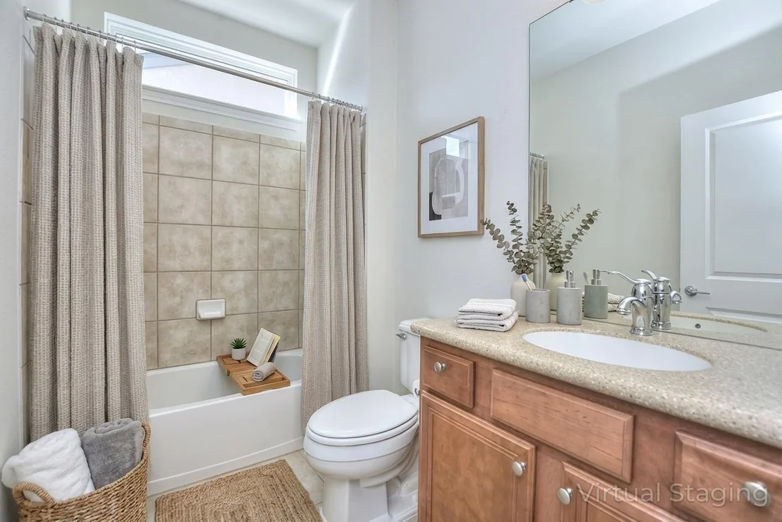 Photo of 327 Fieldstone DR