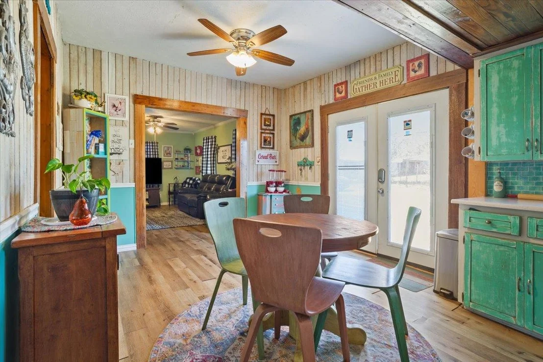 Photo of 2804 Auction Barn RD