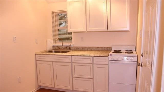 Photo of 502 Toliver ST