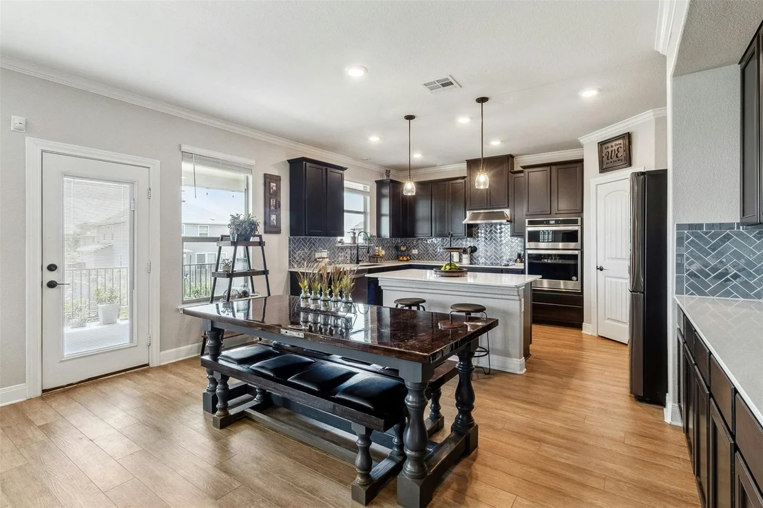 Photo of 170 Kennicott DR