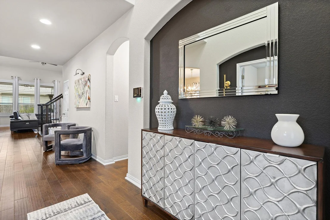 Photo of 3335 Hidalgo LOOP