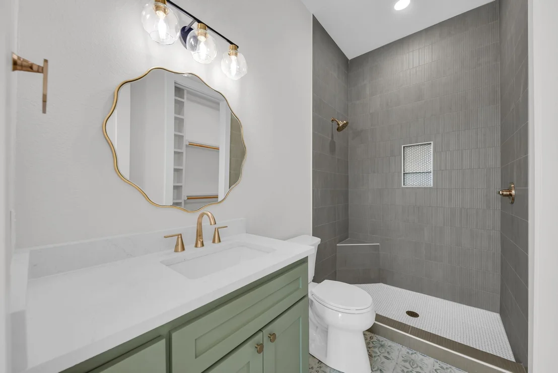 Photo of 101 Silver Way