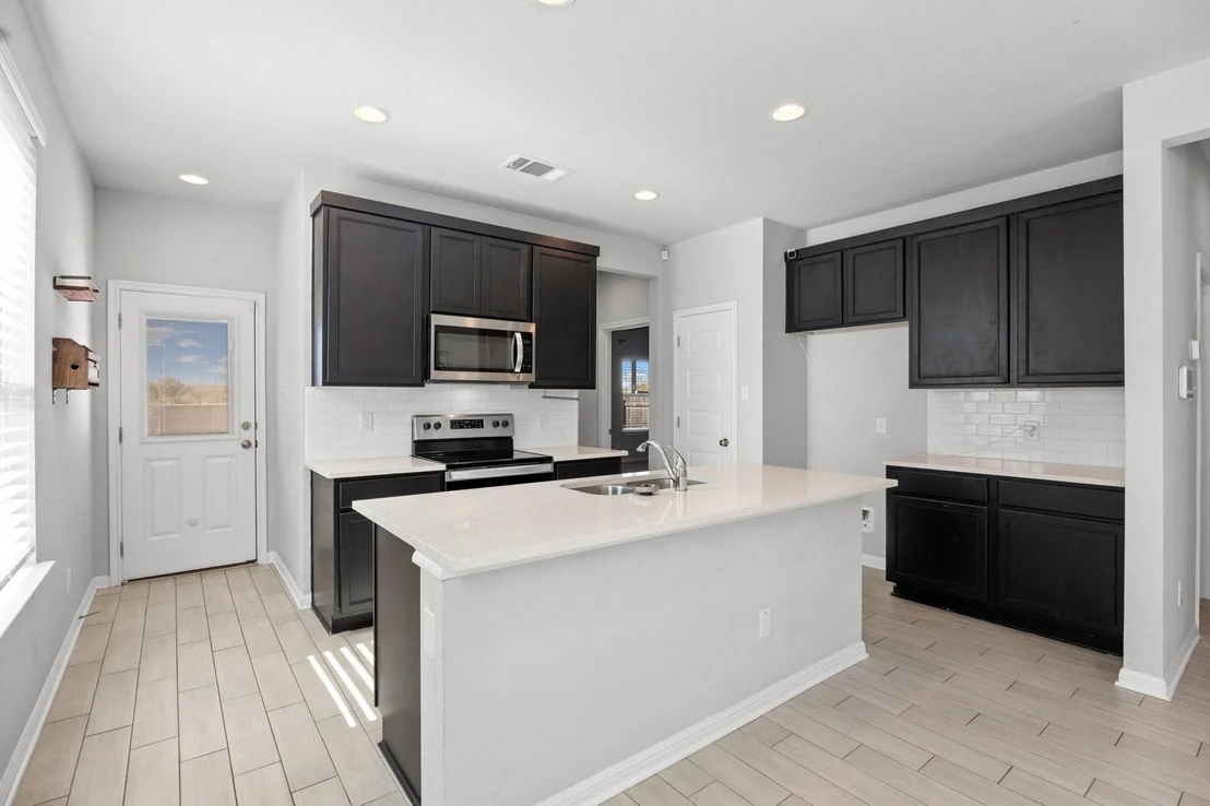 Photo of 225 Unforgiven LN