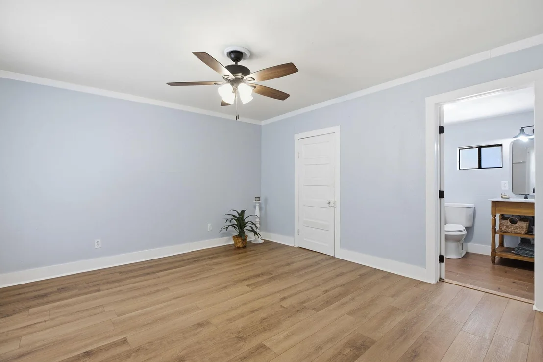 Photo of 110 Fallwell ST