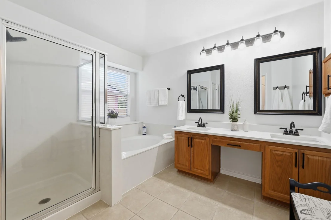 Photo of 1118 Giberson WAY